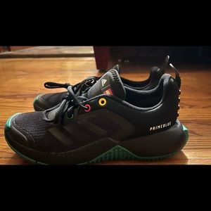 New with tag Lego running shoes 5 1/2 kids